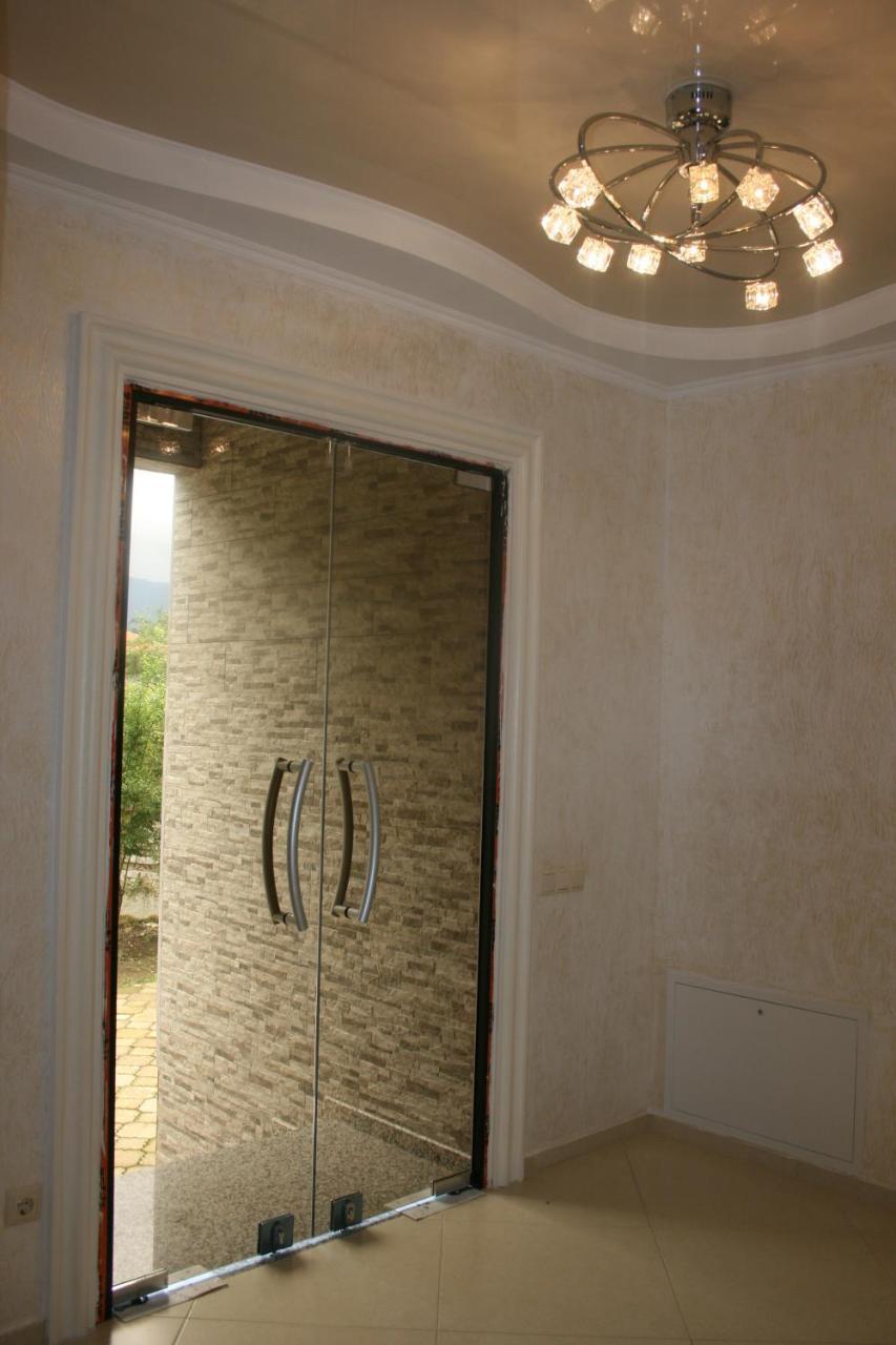 באטומי Hotel Ergo מראה חיצוני תמונה